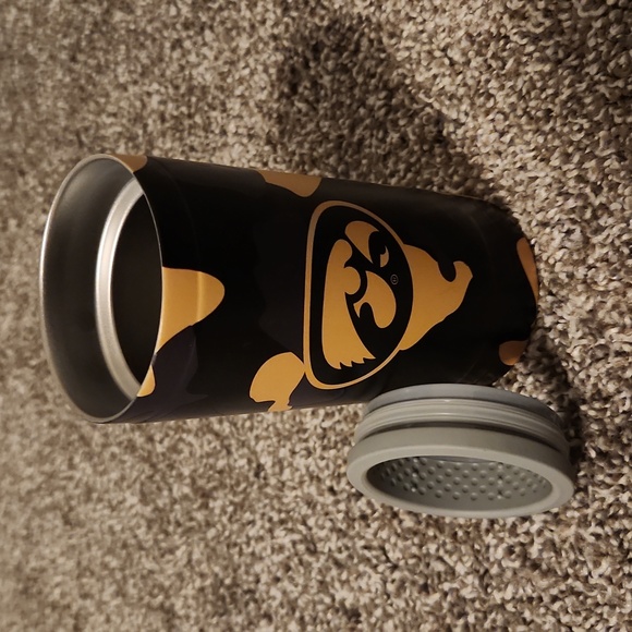 Iowa Hawkeyes Can Coolie - Picture 6 of 6